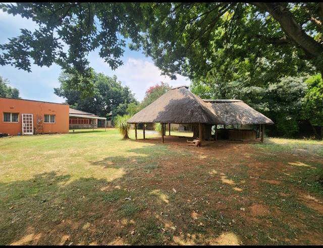 3 BEDROOM HOUSE FOR SALE IN THREE RIVERS